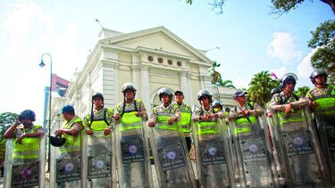 Corte resta poder a Asamblea venezolana