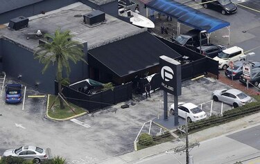 Viuda del atacante de discoteca de Orlando se declara no culpable