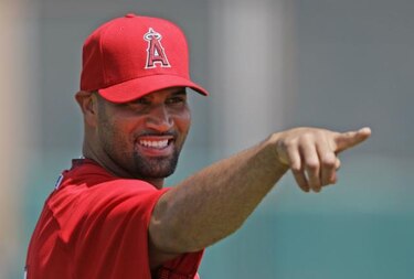 Defensa de Clark pide desestimar demanda de Pujols