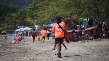 Derogan parcialmente resolución sobre horario en las playas; pero restricción sí aplicará para paseos en buses 