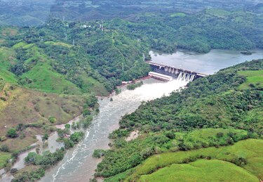 Gobierno pone el ojo en Bayano para suministro de agua potable; ¿comprarán las acciones a Aes Panamá? 