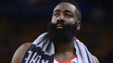 Harden no podía ver en juego de Rockets ante Golden State