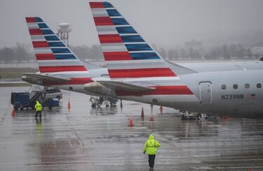 Estados Unidos suspende el servicio aéreo con Venezuela