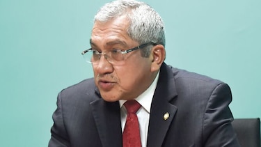 Abel Zamorano se postula para reelegirse como magistrado de la Corte