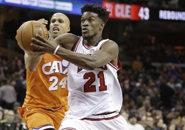 LeBron y Westbrook se lucen, pero sus equipos pierden