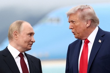 Trump levanta sanciones contra Rusia y se intensifica la disputa con Zelensky