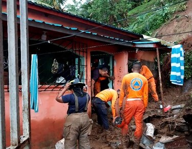 Muere un docente y su hijo tras deslizamiento de tierra en Cativá de Colón