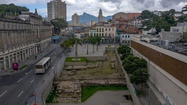 ‘Encontré un cementerio con los restos de 40,000 personas esclavizadas bajo mi casa durante una reforma’