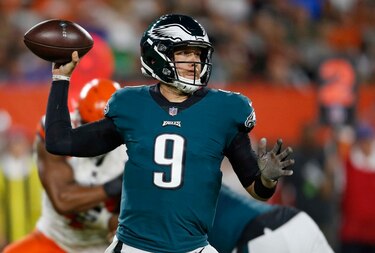 Eagles arrancan defensa de su primer Super Bowl
