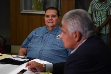 Mulino se reúne con la bancada de Realizando Metas; anunció que también conversará con los independientes