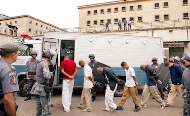 Cómo operan el Primer Comando de la Capital y el Comando Vermelho, los poderosos grupos criminales de Brasil