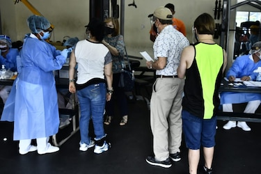 En Panamá aplican 329 mil 822 dosis de la vacuna contra la Covid-19