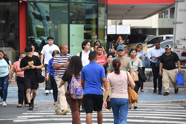 El sector privado sumó 63 mil empleos mientras cayó levemente el trabajo por cuenta propia