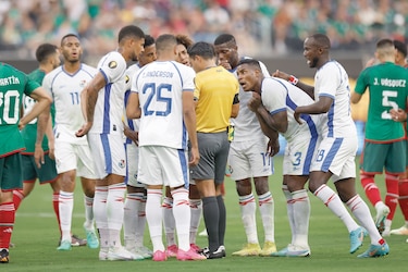 Baloy y Gavilán Gómez opinan que la Copa Oro generó  experiencia