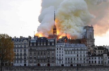 Incendio en la catedral de Notre Dame en París