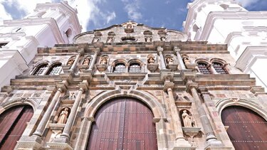 La Catedral abre sus puertas a los feligreses por un día