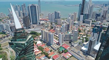 Panamá enfrenta crisis en mejor posición que AL