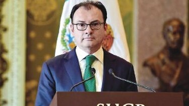 Enrique Peña Nieto reemplaza a un ministro clave