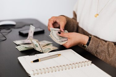 50% de expertos en RRHH planea aumentar salarios este año en 5% a sus trabajadores