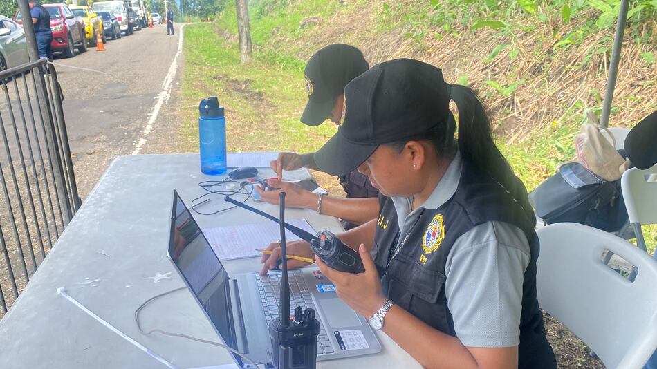 Despliegan operativo de seguridad en Colón por actividad religiosa del Cristo Negro de Portobelo