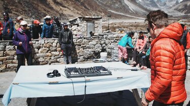 DJ Paul Oakenfold ofrecerá un concierto en el Everest