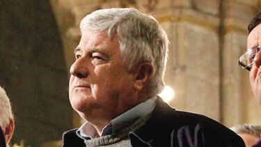Vaticano expulsa a sacerdote chileno acusado de abusos