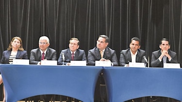 Seis de siete candidatos presidenciales aceptan reto de transparencia