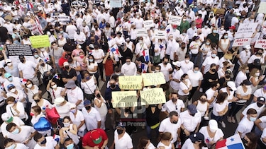 Fotogalería: Imágenes de una tarde de protestas