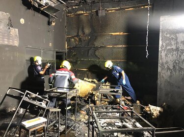 Al menos 13 muertos y 41 heridos en un incendio en una discoteca en Tailandia