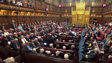 Parlamento británico aprueba elecciones adelantadas el 8 de junio