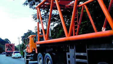 Restringen circulación de vehículos de carga