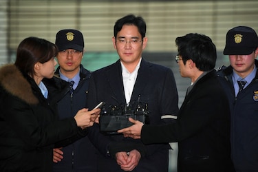 Perdón presidencial para jefe de Samsung, anuncia cartera de Justicia de Corea del Sur