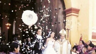 La cantante mexicana Anahí y el gobernador de Chiapas se casan