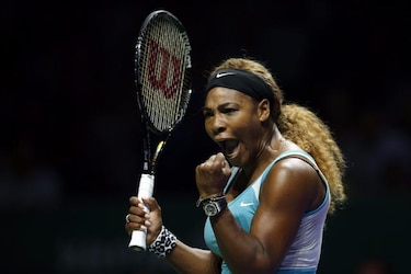 Serena Williams obliga a Sharapova a lograr la final para optar por el primer puesto