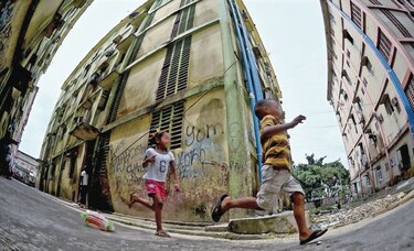 Menores y el impacto de la pobreza