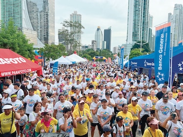 Masivo respaldo a la lucha contra el cáncer en Panamá