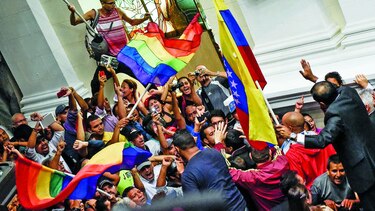 Asamblea venezolana llama a ‘defender la democracia’