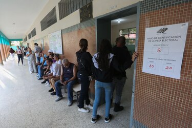 Brian Nichols: A los venezolanos se les debe permitir votar de manera segura