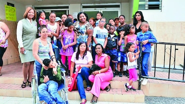 Jornada para apoyar a niños y jóvenes con padecimientos