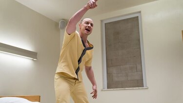 'Glass' sigue al frente en la taquilla norteamericana