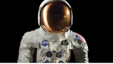 Museo de EU busca $500 mil para restaurar el traje de Neil Armstrong
