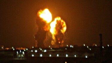 Israel bombardea en Gaza posiciones de Hamás tras lanzamiento de cohetes