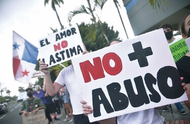 Albergues: tres mujeres detenidas; protestas siguen