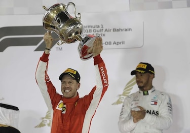 Vettel  se impone en Bahréin