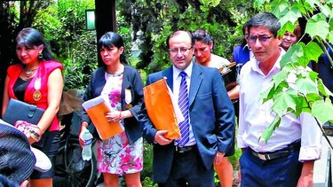 Fiscales allanan casa de expresidente Alejandro Toledo