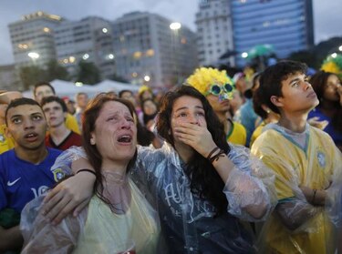 Tensión y estampidas en Copacabana por goleada a Brasil