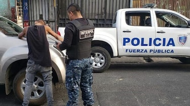 Más de 500 arrestos en redada contra el tráfico de armas en 8 países de América Latina