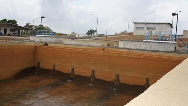 Asep inspecciona potabilizadora y líneas de transmisión eléctrica en Arraiján
