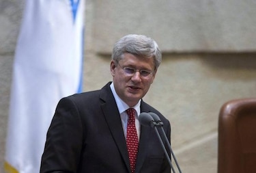 OLP critica la política canadiense durante la visita de Harper a Ramala