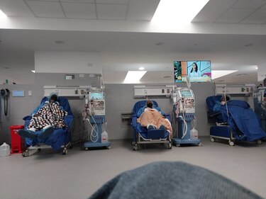 Llamado desesperado: Pacientes de hemodiálisis exigen pronta solución a la CSS